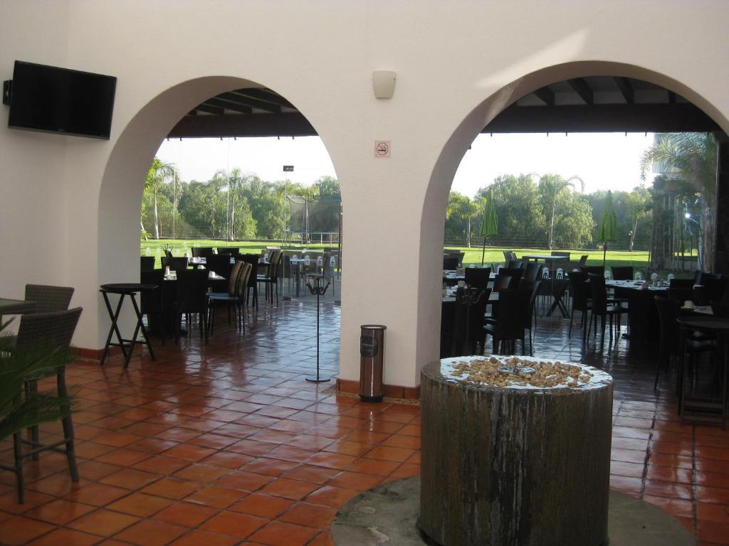 Hotel Villa Mexicana Golf & Equestrian Resort El Pueblito  Zewnętrze zdjęcie