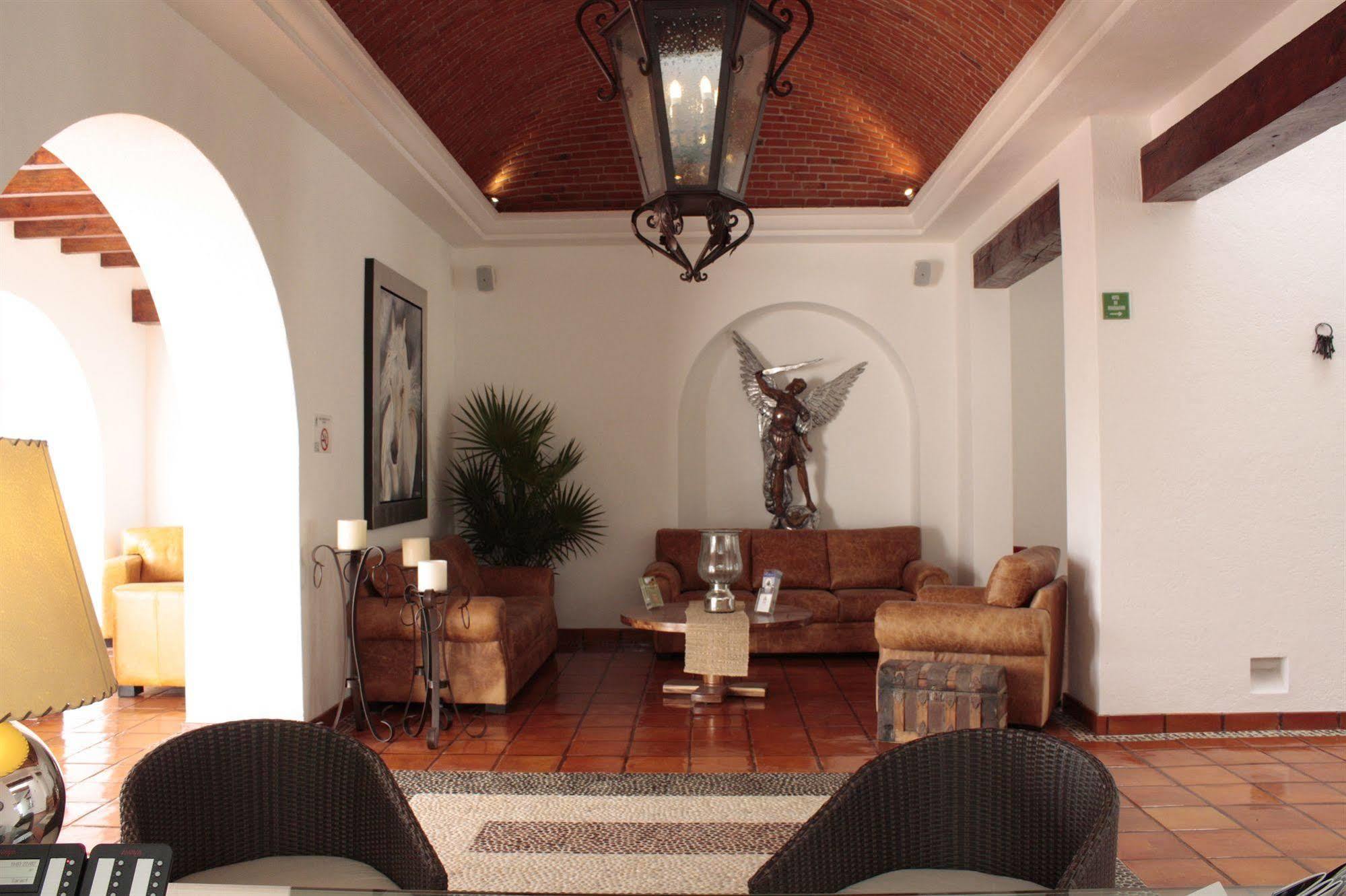 Hotel Villa Mexicana Golf & Equestrian Resort El Pueblito  Zewnętrze zdjęcie
